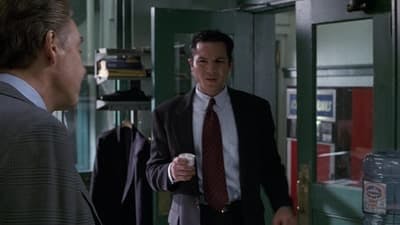 Assistir Lei & Ordem Temporada 8 Episódio 21 Online em HD