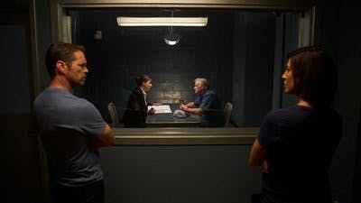Assistir Private Eyes Temporada 4 Episódio 2 Online em HD