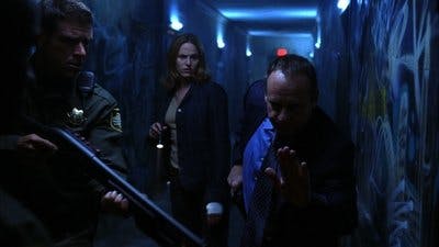 Assistir CSI: Investigação Criminal Temporada 3 Episódio 22 Online em HD
