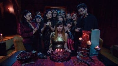 Assistir Vampire Girl Temporada 1 Episódio 117 Online em HD