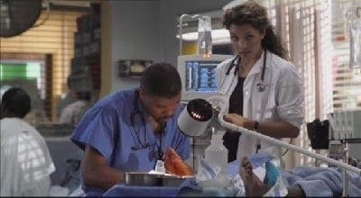 Assistir ER: Plantão Médico Temporada 7 Episódio 1 Online em HD