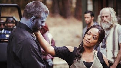 Assistir Z Nation Temporada 2 Episódio 15 Online em HD