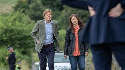Assistir Crimen más allá del paraíso Temporada 3 Episódio 1 Online em HD