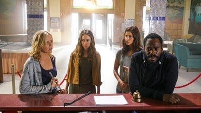 Assistir Fear the Walking Dead Temporada 2 Episódio 9 Online em HD