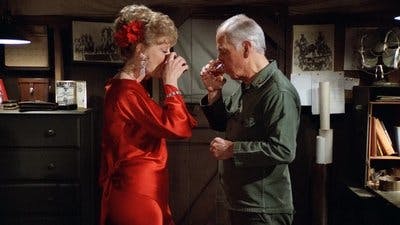 Assistir M*A*S*H Temporada 10 Episódio 1 Online em HD