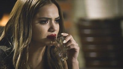 Assistir Falsa Identidade Temporada 1 Episódio 63 Online em HD