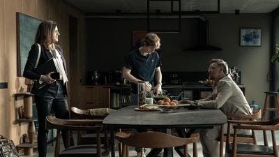 Assistir Um Homem Decente Temporada 1 Episódio 1 Online em HD