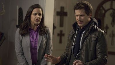 Assistir Brooklyn Nine-Nine: Lei e Desordem Temporada 2 Episódio 5 Online em HD