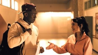 Assistir Um de Nós Está Mentindo Temporada 1 Episódio 3 Online em HD