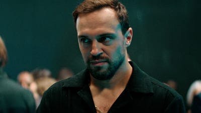 Assistir Living Life Temporada 2 Episódio 3 Online em HD