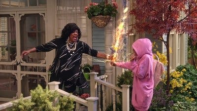 Assistir Reunião de Família Temporada 3 Episódio 8 Online em HD