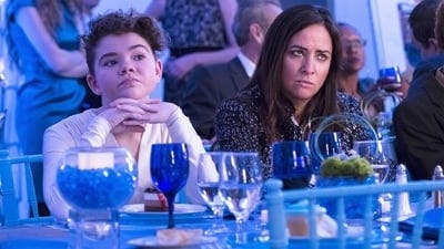 Assistir Better Things Temporada 2 Episódio 8 Online em HD