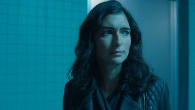 Assistir Siren Temporada 3 Episódio 1 Online em HD