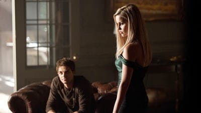 Assistir Diários de um Vampiro Temporada 3 Episódio 15 Online em HD