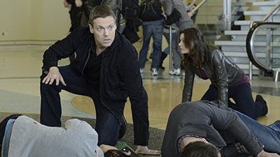 Assistir Saving Hope Temporada 2 Episódio 1 Online em HD