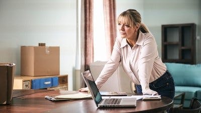 Assistir La profesora Temporada 1 Episódio 4 Online em HD