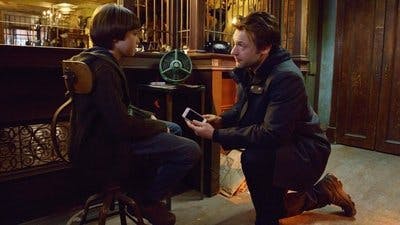 Assistir The Strain Temporada 1 Episódio 10 Online em HD