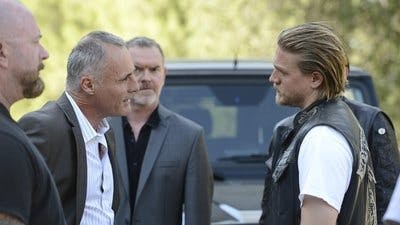 Assistir Filhos da Anarquia Temporada 6 Episódio 4 Online em HD