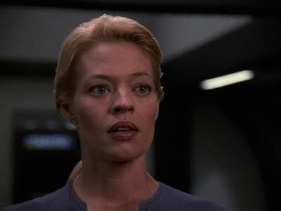 Assistir Jornada nas Estrelas: Voyager Temporada 7 Episódio 18 Online em HD