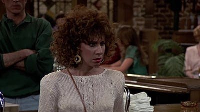 Assistir Cheers Temporada 8 Episódio 20 Online em HD