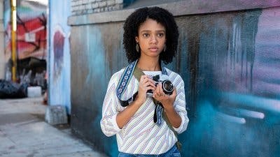 Assistir Pequenos Incêndios por Toda Parte Temporada 1 Episódio 6 Online em HD