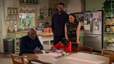 Assistir Reunião de Família Temporada 2 Episódio 13 Online em HD