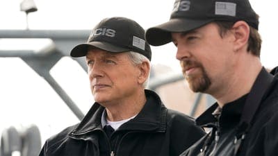 Assistir NCIS: Investigação Naval Temporada 16 Episódio 15 Online em HD