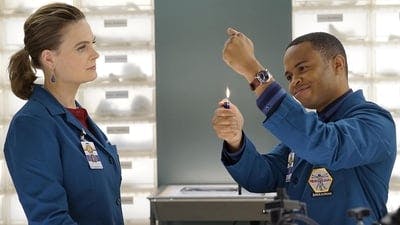 Assistir Bones Temporada 11 Episódio 7 Online em HD