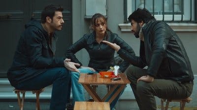 Assistir Dinheiro Sujo e Amor Temporada 1 Episódio 2 Online em HD