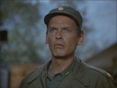 Assistir M*A*S*H Temporada 10 Episódio 3 Online em HD