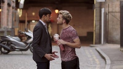 Assistir Crashing Temporada 1 Episódio 2 Online em HD