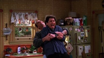 Assistir Raymond e Companhia Temporada 2 Episódio 18 Online em HD