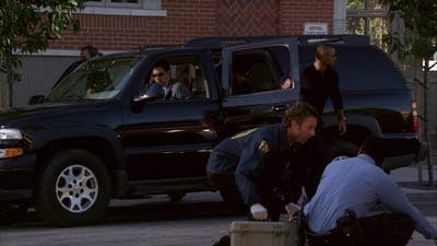Assistir Mentes Criminosas Temporada 2 Episódio 8 Online em HD