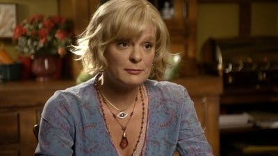 Assistir Hope Temporada 2 Episódio 13 Online em HD