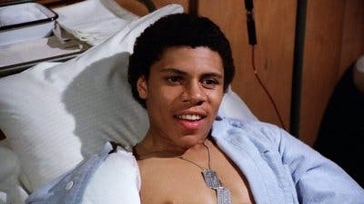 Assistir M*A*S*H Temporada 10 Episódio 12 Online em HD