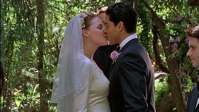 Assistir Arquivo Roswell Temporada 3 Episódio 6 Online em HD