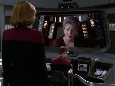 Assistir Jornada nas Estrelas: Voyager Temporada 6 Episódio 23 Online em HD