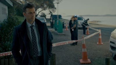 Assistir The Gulf Temporada 1 Episódio 2 Online em HD