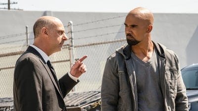 Assistir S.W.A.T.: Força de Intervenção Temporada 2 Episódio 22 Online em HD