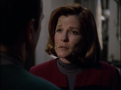 Assistir Jornada nas Estrelas: Voyager Temporada 5 Episódio 17 Online em HD
