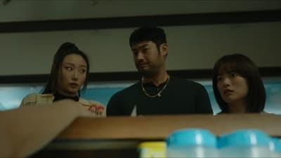 Assistir Uma Família Inusitada Temporada 1 Episódio 9 Online em HD