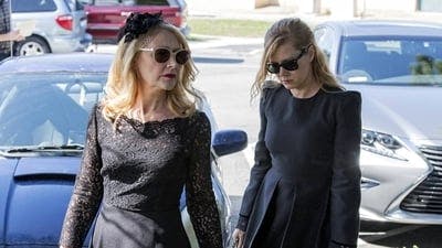 Assistir Sharp Objects Temporada 1 Episódio 2 Online em HD