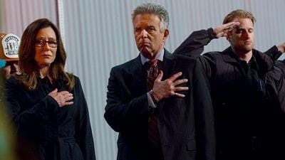 Assistir Crimes Graves Temporada 4 Episódio 7 Online em HD