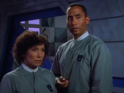 Assistir Babylon 5 Temporada 1 Episódio 10 Online em HD