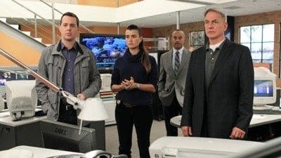 Assistir NCIS: Investigação Naval Temporada 10 Episódio 17 Online em HD