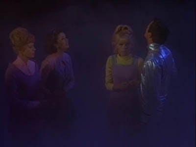 Assistir Perdidos no Espaço Temporada 3 Episódio 10 Online em HD