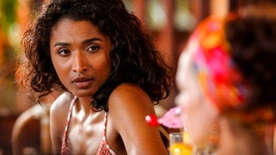 Assistir Death in Paradise Temporada 2 Episódio 2 Online em HD