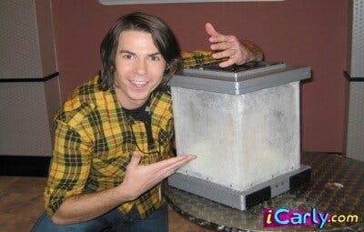 Assistir iCarly Temporada 2 Episódio 21 Online em HD