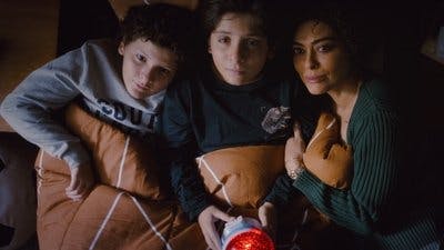 Assistir Desperate Lies Temporada 1 Episódio 10 Online em HD