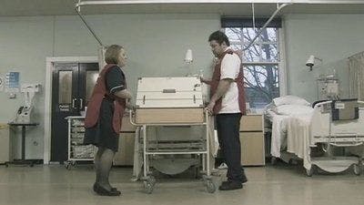 Assistir Getting On Temporada 2 Episódio 3 Online em HD